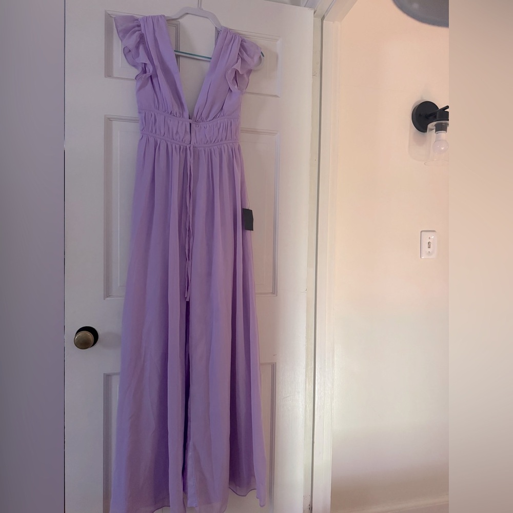 Brand new never worn Lavender Maxi Dress from lulus